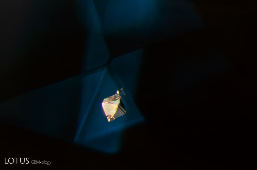 euhedral spinel inclusions