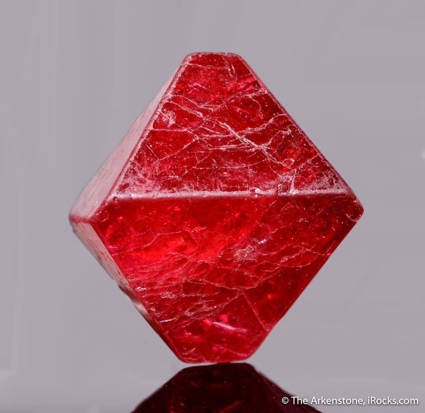 spinel crystal - Mogok