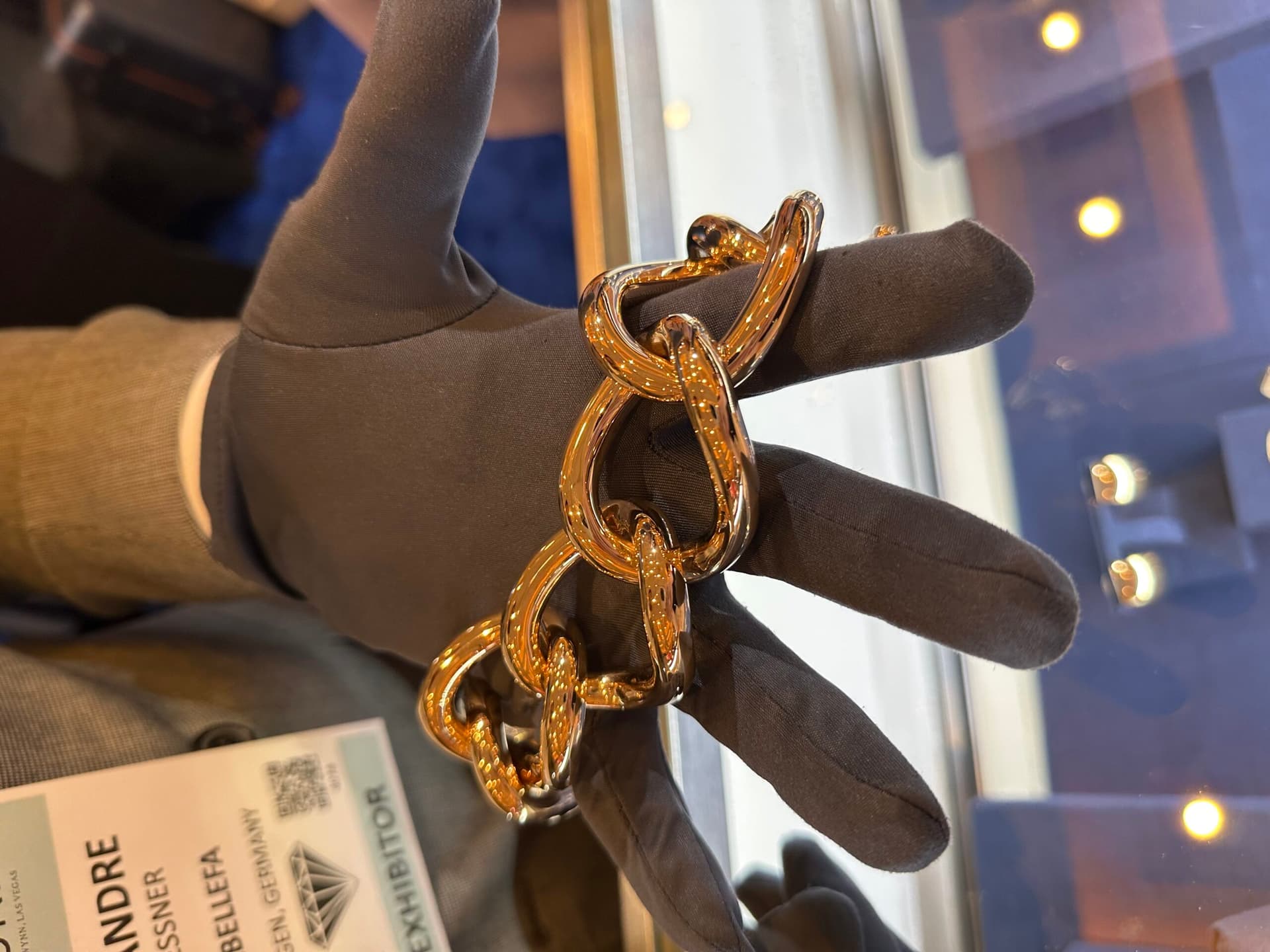 IsabelleFa’s Grace 39 model chain